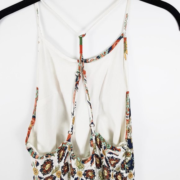 Roxy - Picture 3 of 7